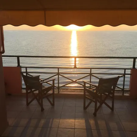 Hotel Christina Mesongi